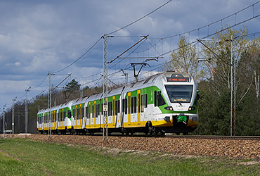 ER75-012 · Warszawa